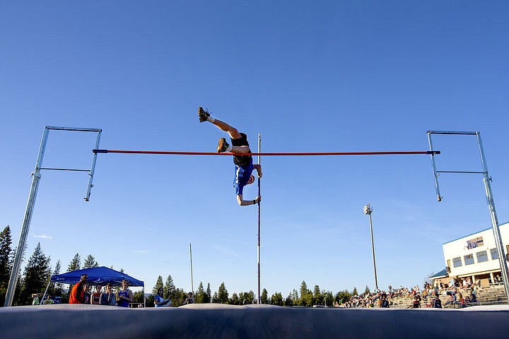 &lt;p&gt;High school track athletes from Timberlake, Lakeland, Coeur d'Alene, Lake City and Post Falls enjoyed 80 degree weather and sunny skies at the Kootenai County Challenge track meet on April 8, 2016 at Timberlake High School. TO PURCHASE PHOTO: www.cdapress.com/photos&lt;/p&gt;