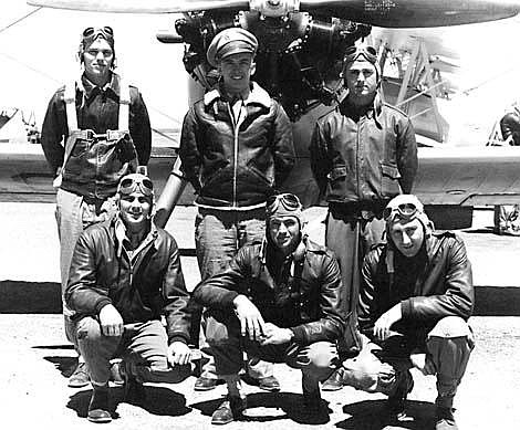 Rudy Bergstrom, back row center, poses with five of the many Air Force cadets he taught to fly at a school in Tucson, Arizona during the war. He was just 20 years old when he began training pilots in World War II. (Photos courtesy Rudy Bergstrom)