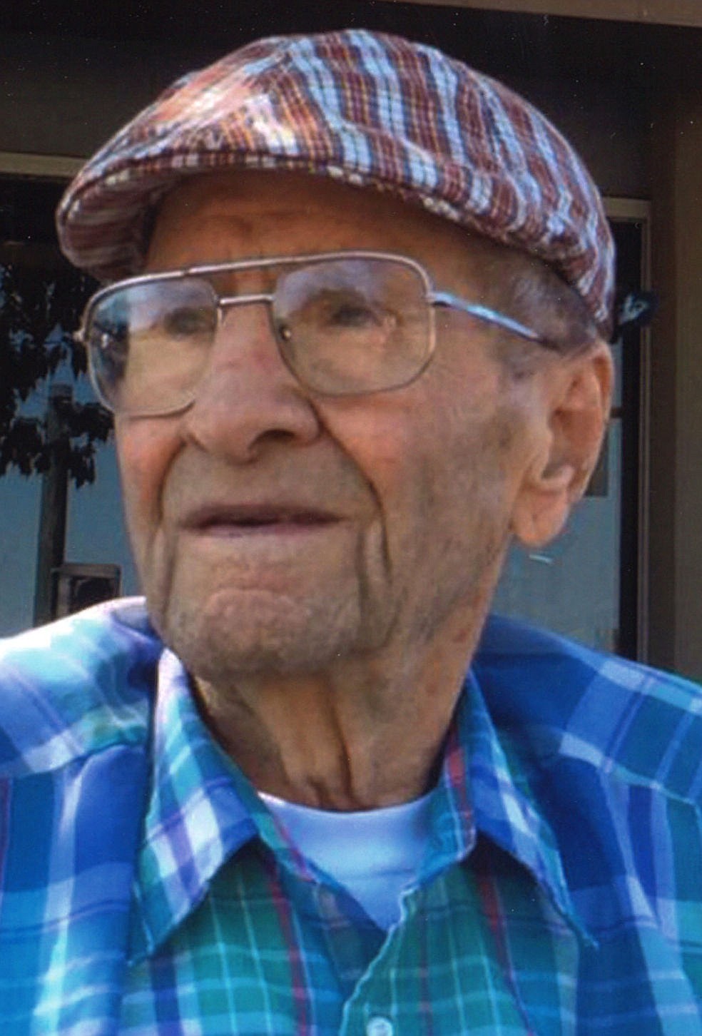 Howard Jack Wylie, 100