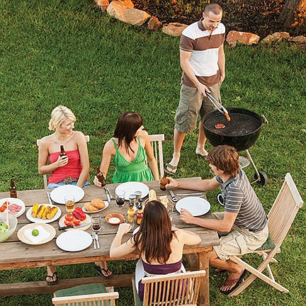 Fertilize Your Way to a Great Looking Lawn