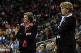 Summitt steps aside after 38 years as leader of Lady Vols