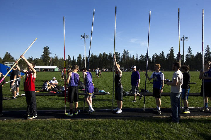 &lt;p&gt;Track teams from Lakeland, Post Falls, Lake City, Coeur d'Alene, Sandpoint and Lewiston gathered on Tuesday, April 19, 2016 for the Lakeland Twilight Relays track meet at Lakeland High School. To purchase photos, please visit: www.cdapress.com/photos&lt;/p&gt;