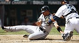 Another M's lead slips away