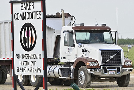 &lt;p&gt;This Tuesday, April 24, 2012, photo shows a truck entering Baker Commodities transfer station, where a cow with mad cow disease was discovered, in Hanford, Calif. The first new case of mad cow disease in the U.S. since 2006 has been discovered in a dairy cow in California, but health authorities said Tuesday the animal never was a threat to the nation's food supply. The infected cow, the fourth ever discovered in the U.S., was found as part of an Agriculture Department surveillance program that tests about 40,000 cows a year for the fatal brain disease. (AP Photo/The Fresno Bee, John Walker )&lt;/p&gt;