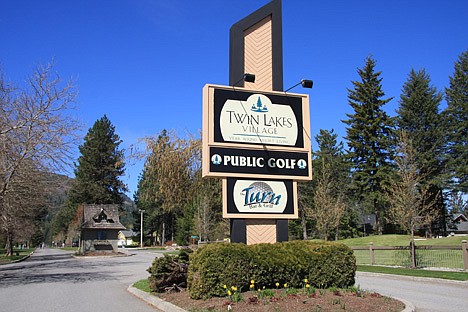 &lt;p&gt;Twin Lakes Village offers an active outdoor lifestyle.&lt;/p&gt;