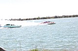 Hydroplane races heat up chill
