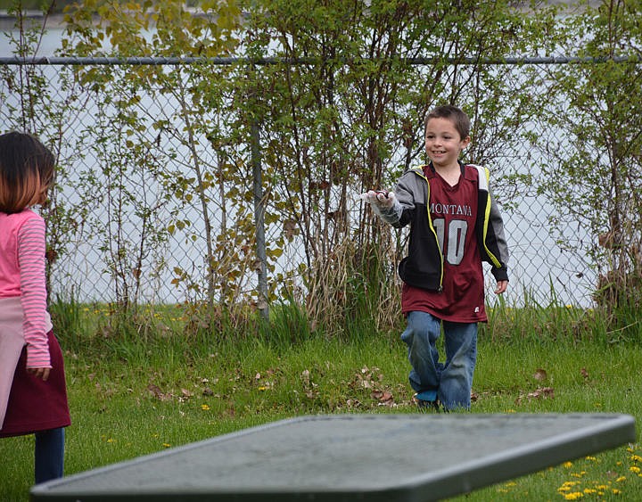 &lt;p&gt;&lt;strong&gt;Elijah Evans is proud at his latest find and shows it off to partner Rose Fisher, who is holding the bag.&lt;/strong&gt;&lt;/p&gt;&lt;p&gt;&lt;strong&gt;&#160;&lt;/strong&gt;&lt;/p&gt;