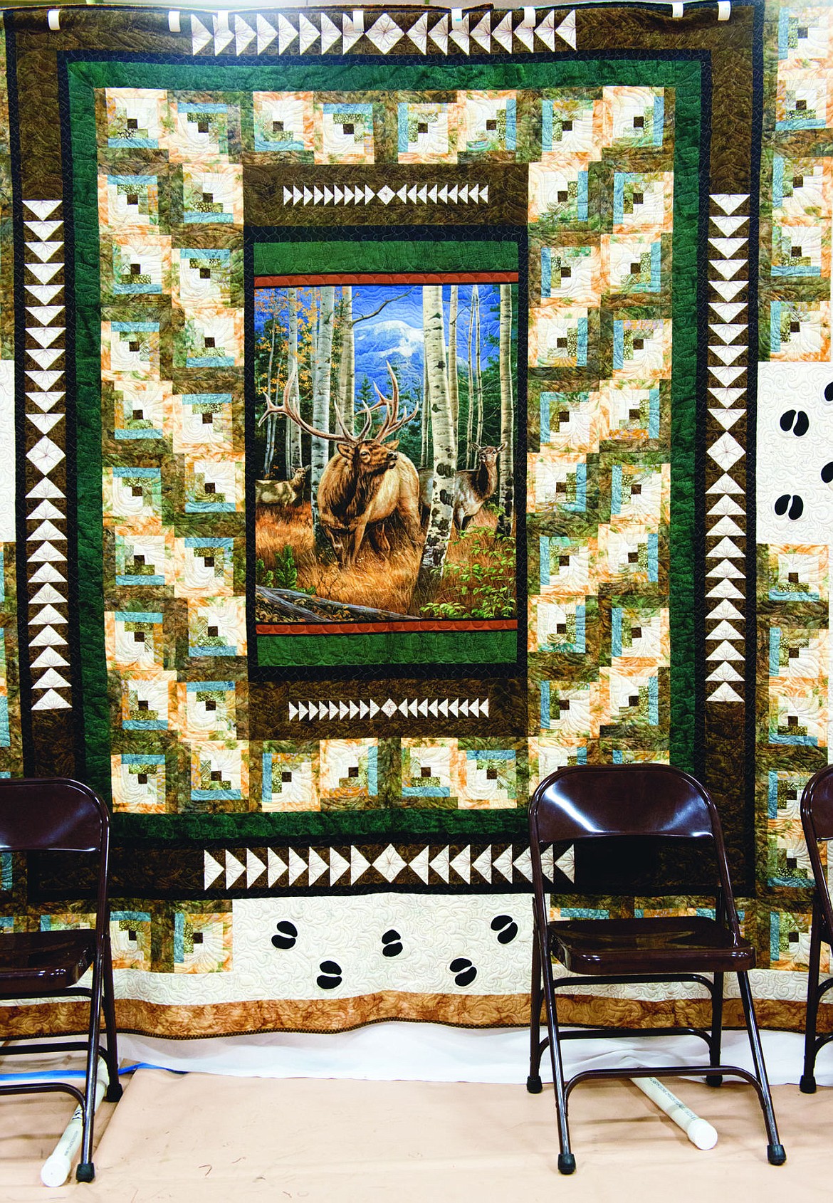 &lt;p&gt;A quilt titled, &#147;The King,&#148; made by Marilyn Simcoe hangs in the Seasonal Splendor section of the Flat-Iron Quilting Guild 2015 Quilt Show.&lt;/p&gt;