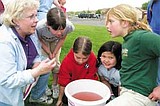Soap Lake Conservancy explains the lake to visiting students