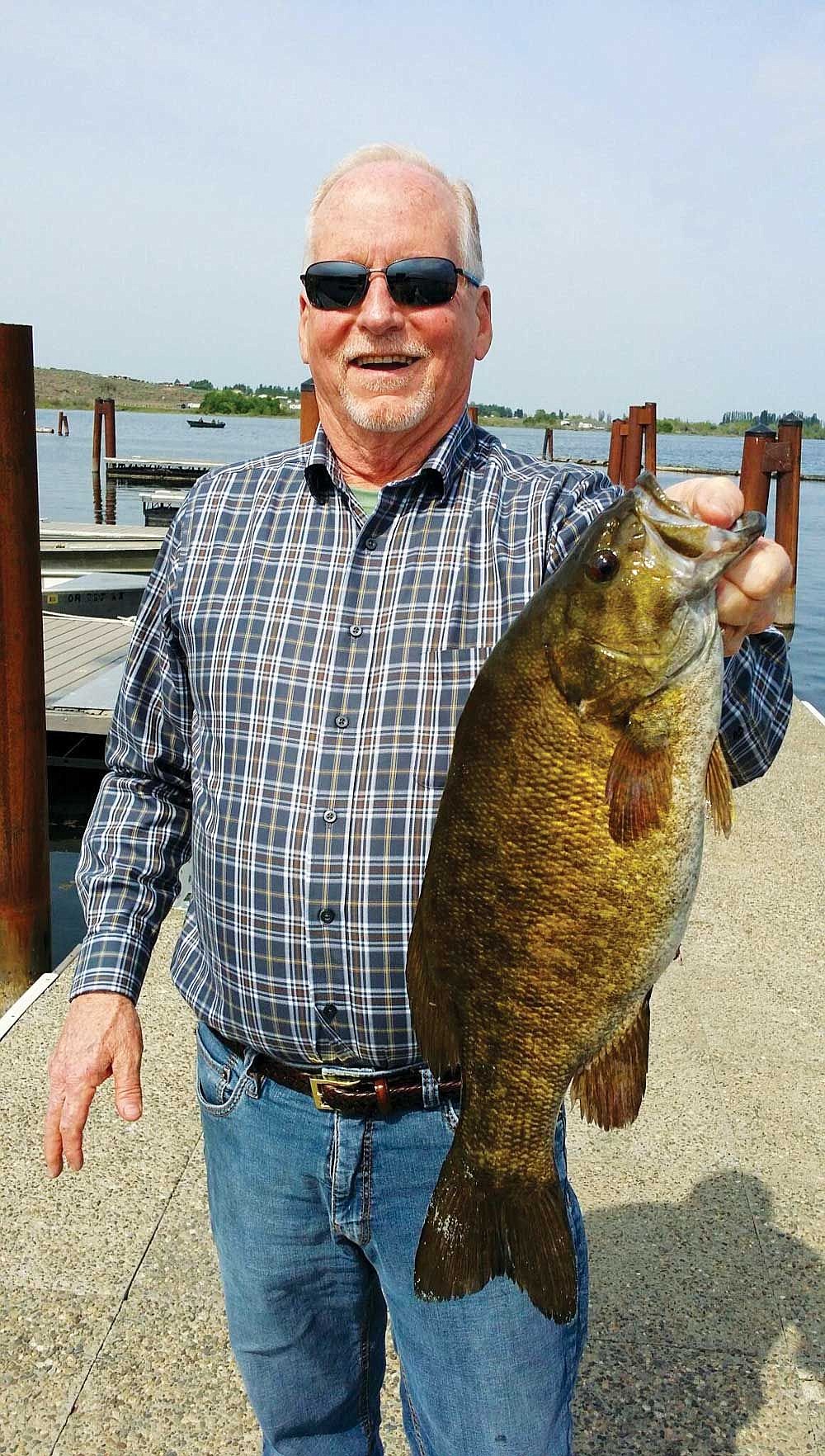 Jeff Dillion caught this nice smallie off the MarDon Dock.