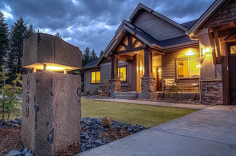 &lt;p&gt;Homes in Stone Creek are craftsman-style, featuring timber framing and stone accents.&lt;/p&gt;