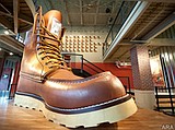 Shoe museums to monuments, great travel attractions abound in the Midwest