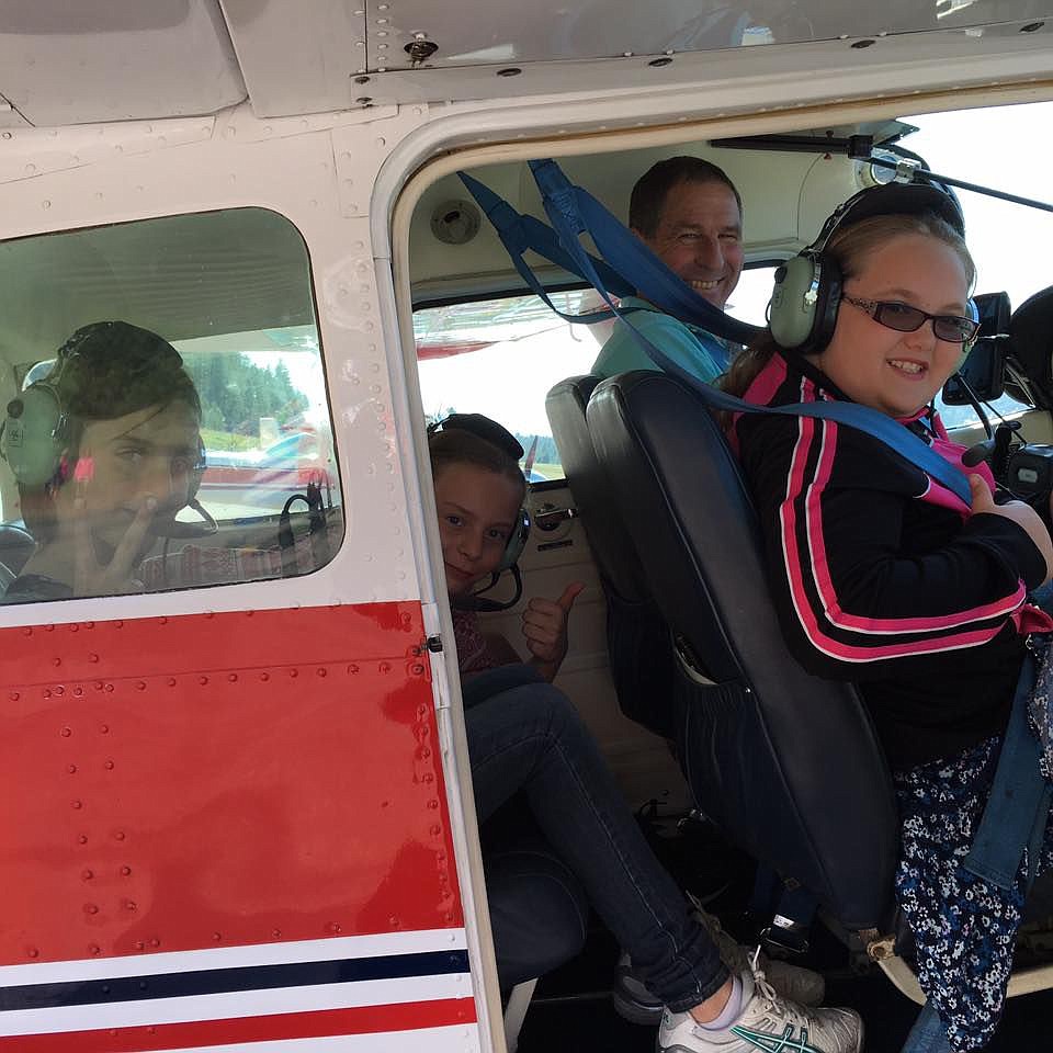 &lt;p&gt;Emily Kelsey, Brooke Taylor, Trinity Lampen, along with their pilot, Paul, are ready to take their 20 minute flight around Superior on May 7.&lt;/p&gt;