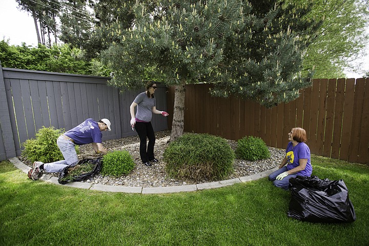 &lt;p&gt;SHAWN GUST/Press From left, Mike Wytychak, Shelly Beck and Trudy Elliot work in a landscaped corner of a Hayden senior Wednesday as part of the community volunteer event Rake and Run. The program is a volunteer effort organized through Care Net and each year several yard projects are handled for area residents in need.&lt;/p&gt;