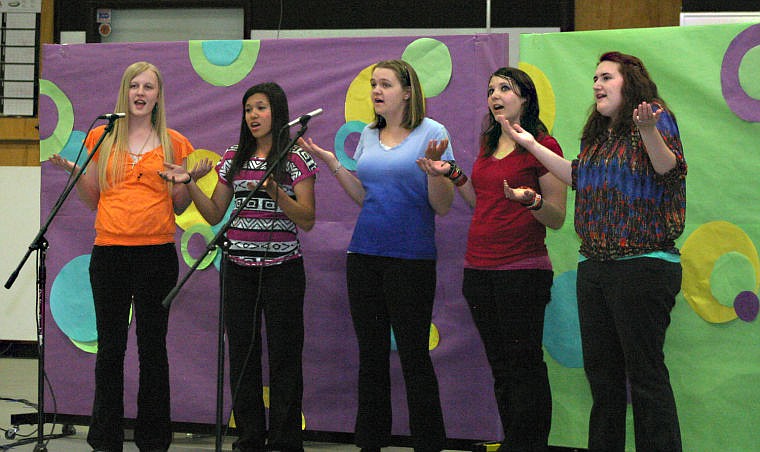 &lt;p&gt;Plains High School Choir took to the stage during the Spring Pops Concert and performed songs from the popular show Glee.&lt;/p&gt;