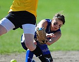 Kats top Dogs, face Sidney in state tourney