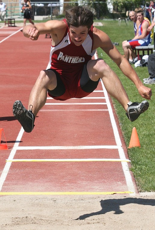 Wemple adds to long jump record