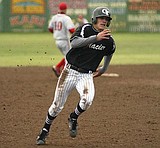 Twins win Wood Bat Tournament