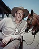 'Gunsmoke' star Arness dies at 88