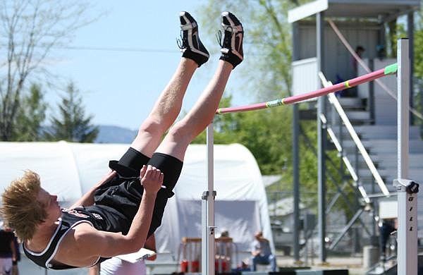 Frxyell takes first in state high jump