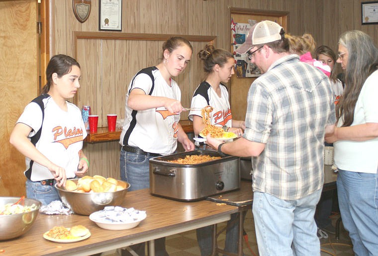 &lt;p&gt;The Plains/Hot Springs softball team hosted their annual banquet, which helps raise funds for next year's softball team. The girls served up a spaghetti meal to those in attendance in an effort to raise money.&lt;/p&gt;