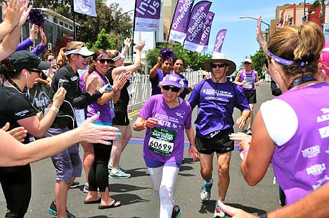 &lt;p&gt;Harriette Thompson crosses the finish line in the 2014 Suja Rock 'n' Roll Marathon in San Diego, June 1, 2014.&lt;/p&gt;