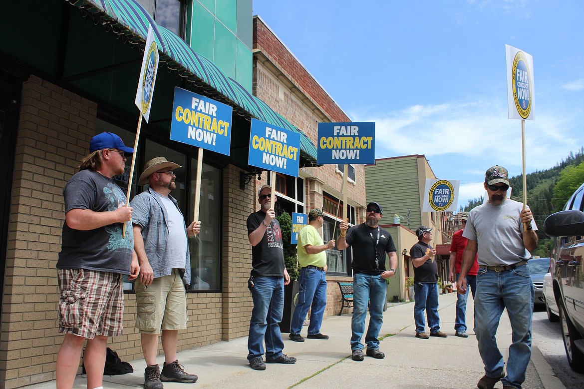 &lt;p&gt;Union miners from the Lucky Friday Mine picket Hecla Mining&#146;s office June 1 in Wallace.&lt;/p&gt;