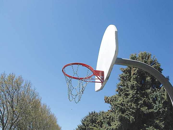 Quincy adding new basketball courts Columbia Basin Herald