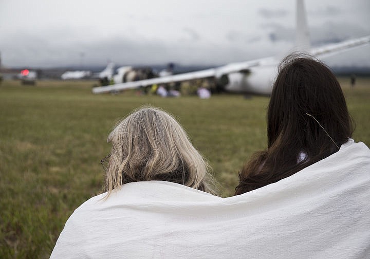 &lt;p&gt;LOREN BENOIT/Press As part of the Cascadia Rising training scenario, more than 70 first responders participated in a training exercise for a two-plane crash on Friday, June 10, 2016 at the Coeur d'Alene Airport. To make the scenario realistic, 24 volunteers acted as victims of the crash, and first responders had to assess and treat the victims on-scene as they would in a real crash. To purchase photo, please visit cdapress.com/photos&lt;/p&gt;