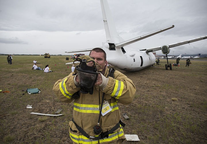 &lt;p&gt;LOREN BENOIT/Press As part of the Cascadia Rising training scenario, more than 70 first responders participated in a training exercise for a two-plane crash on Friday, June 10, 2016 at the Coeur d'Alene Airport. To make the scenario realistic, 24 volunteers acted as victims of the crash, and first responders had to assess and treat the victims on-scene as they would in a real crash. To purchase photo, please visit cdapress.com/photos&lt;/p&gt;