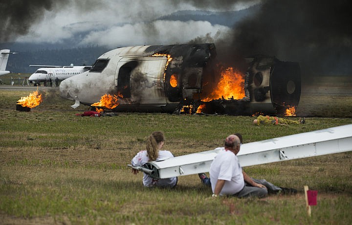 &lt;p&gt;LOREN BENOIT/Press As part of the Cascadia Rising training scenario, more than 70 first responders participated in a training exercise for a two-plane crash on Friday, June 10, 2016 at the Coeur d'Alene Airport. To make the scenario realistic, 24 volunteers acted as victims of the crash, and first responders had to assess and treat the victims on-scene as they would in a real crash. To purchase photo, please visit cdapress.com/photos&lt;/p&gt;