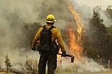 Arizona wildfire heads east