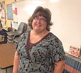 Coke gives Royal High's Jolinda Davis Educator of Distinction Award