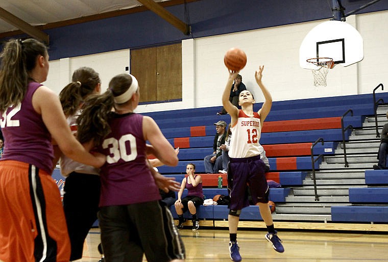 &lt;p&gt;Danielle Ewoniuk hits a perimeter shot against Kellogg at home on Thursday.&lt;/p&gt;