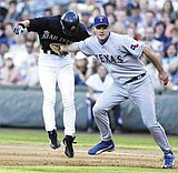 Rangers 8, Mariners 5