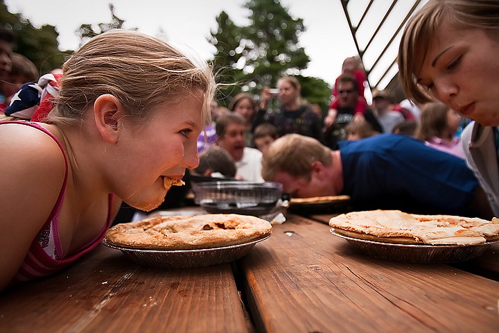 &lt;p&gt;BEN BREWER/Press Alexandria Keyser of Priest River chows down on a fresh apple pie during Sunday's pie-eating contest at the City Park Bandshell as a part of the Fourth of July festivities. Keyser put up a good fight, but eventually lost the sixty second speed eating competition to Kaleb Hester, center right, of Athol.&lt;/p&gt;