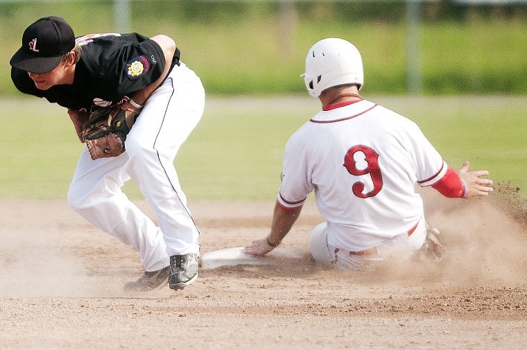 &lt;p&gt;Michael O'Connell slides into second base on a steal early in
the bottom of the second inning against the Lethbridge Elks at
Griffin Field on Monday.&lt;/p&gt;