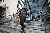 Microsoft to slash jobs