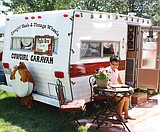 Double decker became bribe for pinochle game