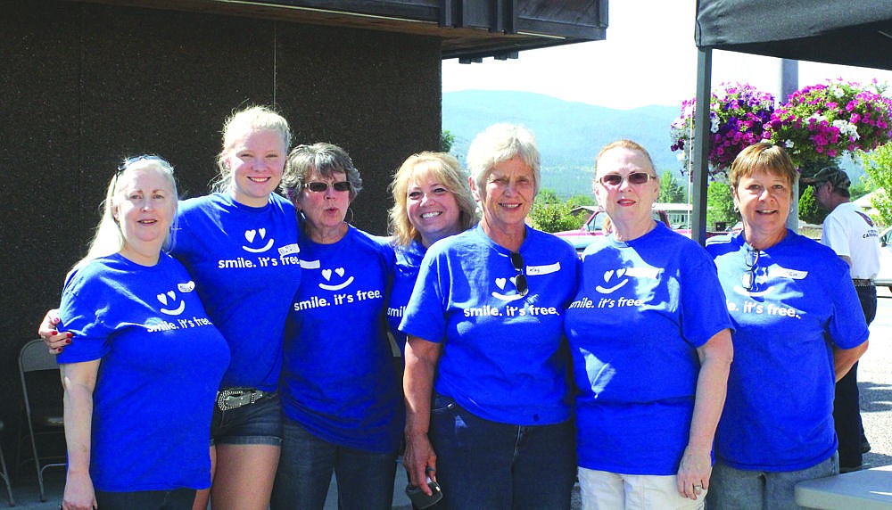 &lt;p&gt;Volunteers helped patients throughout the day at last Friday's free day of dental care put on by Ordelheide Dental in Plains.&lt;/p&gt;