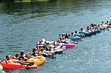 Ferndale family sets world float record
