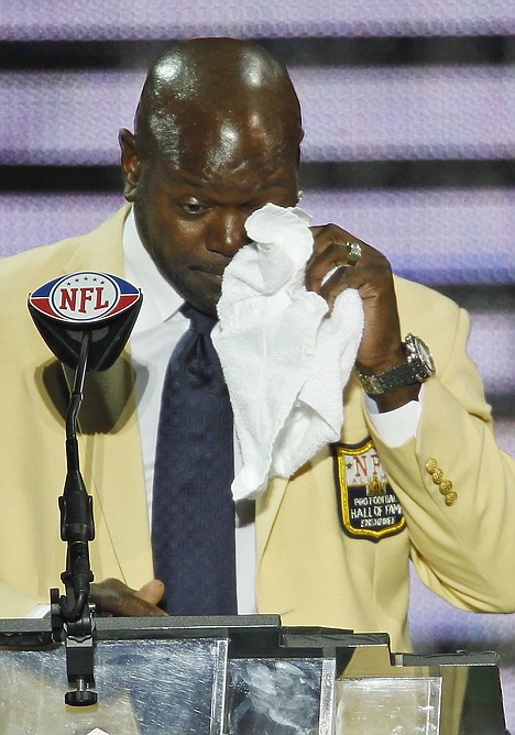 &lt;p&gt;Former Dallas Cowboys great Emmitt Smith wipes his eyes during his enshrinement in the Pro Football Hall of Fame in Canton, Ohio Saturday, Aug. 7, 2010.&lt;/p&gt;