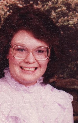 Paula Sue Howard (Marsh) was born in Grand Prairie TX 2-1-64. She passed away 7-8-10 @ the age of 46 in Bishop.