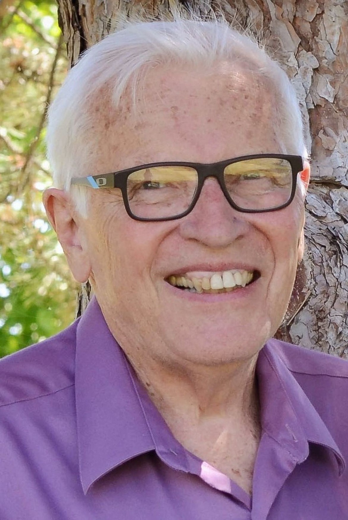 June 5, 1933 – August 16, 2016