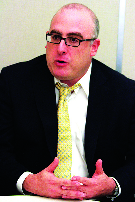 &lt;p&gt;MARY ALTAFFER/Associated Press Joe Posnanski, author of &quot;Paterno&quot;, gestures during an interview with the Associated Press on Tuesday in New York.&lt;/p&gt;