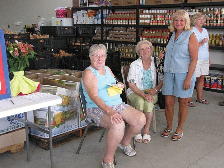 &lt;p style=&quot;text-align: left;&quot;&gt;Flora Sandvig, Phyliss Sivills, Susie
Jepson and Robin Curtis take a break after touring the new Mattawa
Food Bank.&lt;/p&gt;