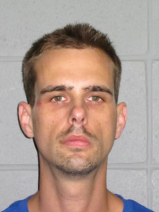 <p>Justin Allen Zeiss, 34</p>