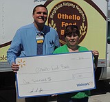 Othello Food Bank gets boost from Wal-Mart