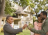 Five keys to smooth sales and bargain buys in a slow housing market