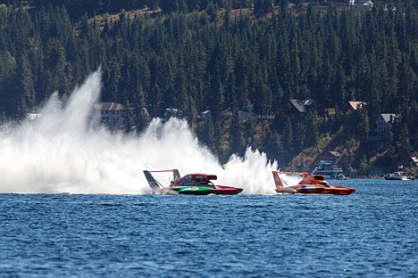 &lt;p&gt;Oh Boy! Oberto and Miss Beacon Plumbing drive neck and neck going into turn No. 2 Saturday during the H1 unlimited heat 1B. Oh Boy! Oberto came in first followed by Miss Beacon Plumbing in second place in the heat.&lt;/p&gt;